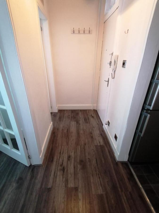 Entire Fabulous 2Bedroom First Floor Flat Located Within Close Proximity To City Centre & University Of Aberdeen With Private Parking Eksteriør billede