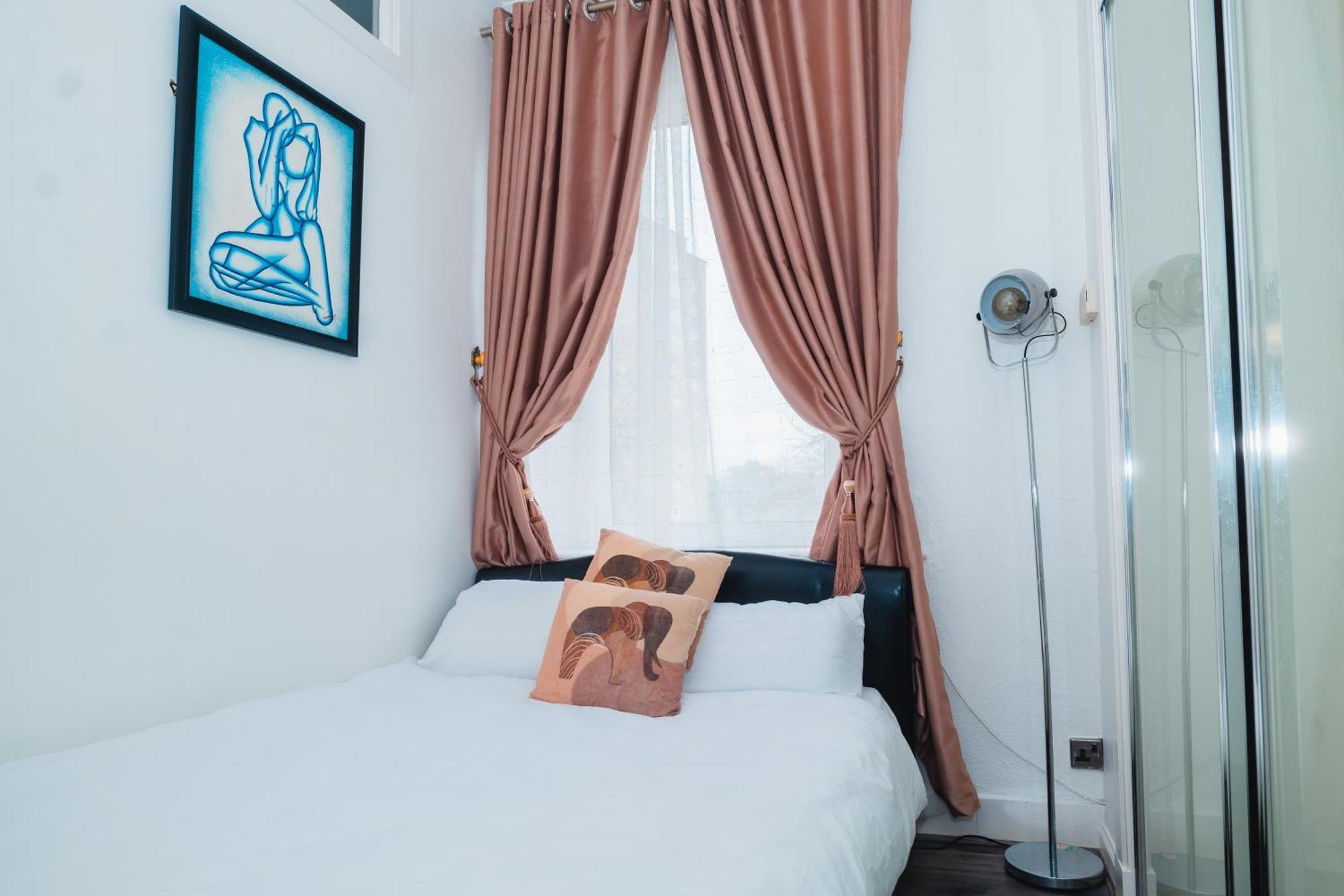 Entire Fabulous 2Bedroom First Floor Flat Located Within Close Proximity To City Centre & University Of Aberdeen With Private Parking Eksteriør billede