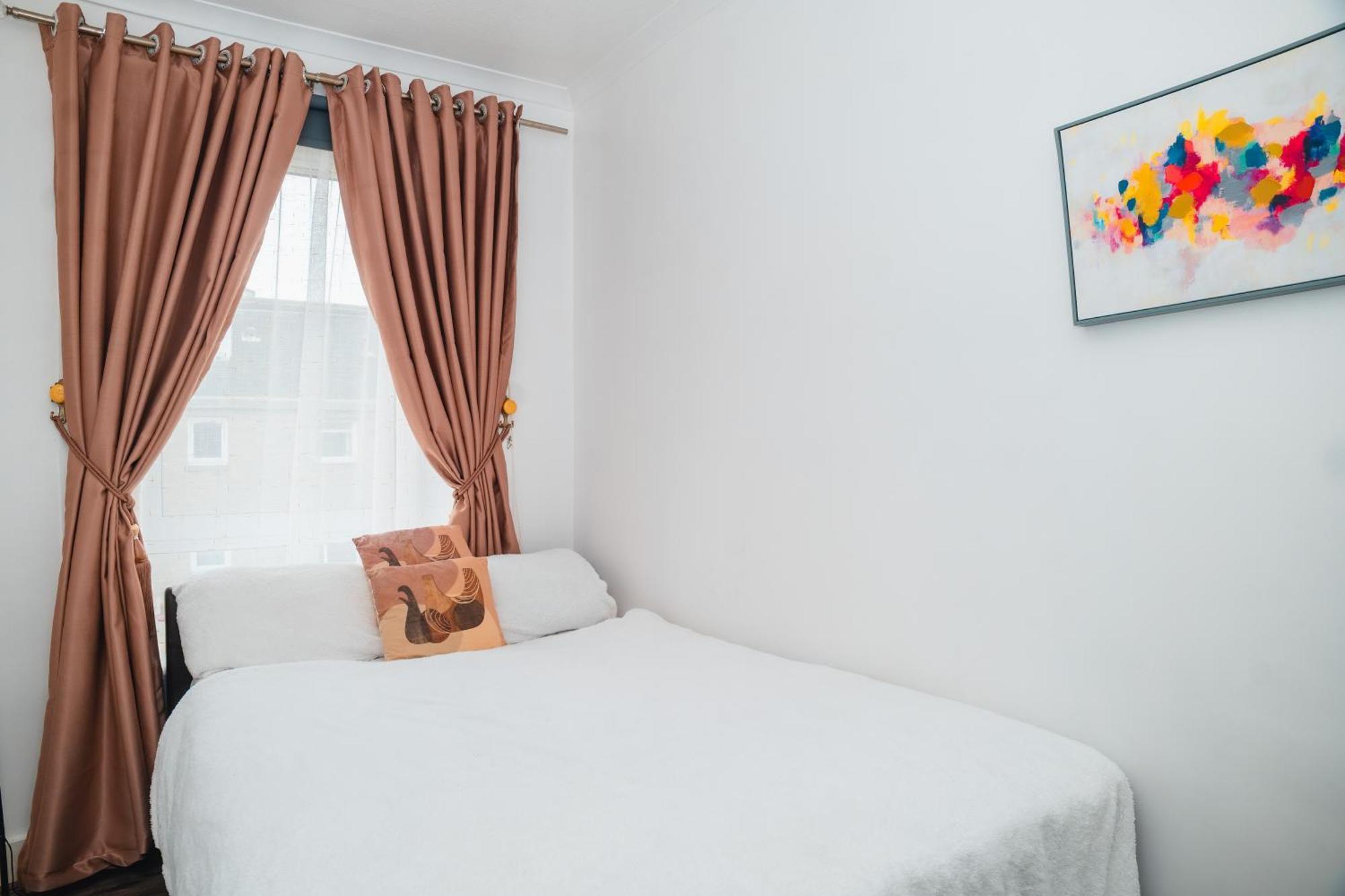 Entire Fabulous 2Bedroom First Floor Flat Located Within Close Proximity To City Centre & University Of Aberdeen With Private Parking Eksteriør billede